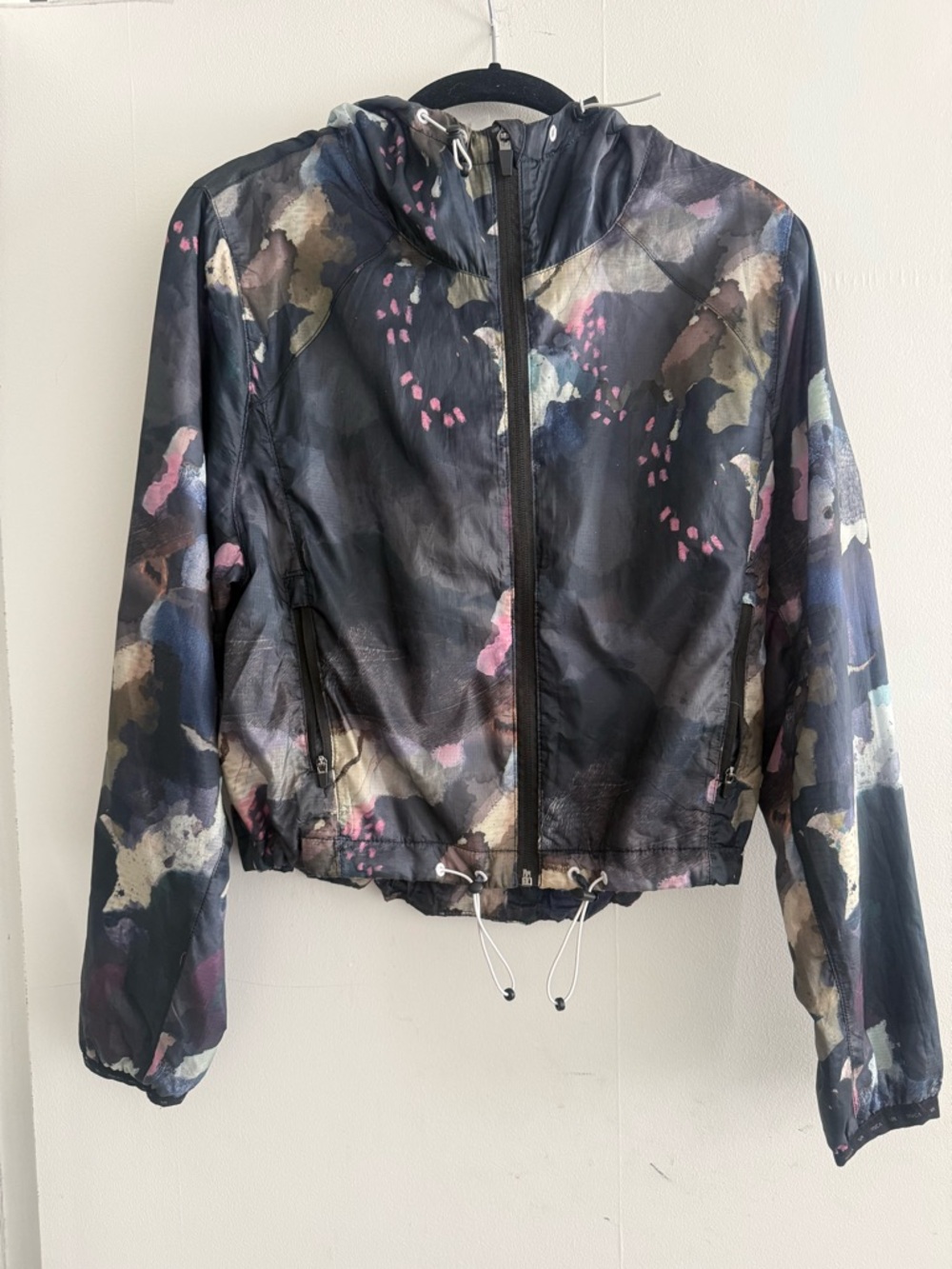 RVCA Women's Black Multi Abstract Hooded Utility Jacket